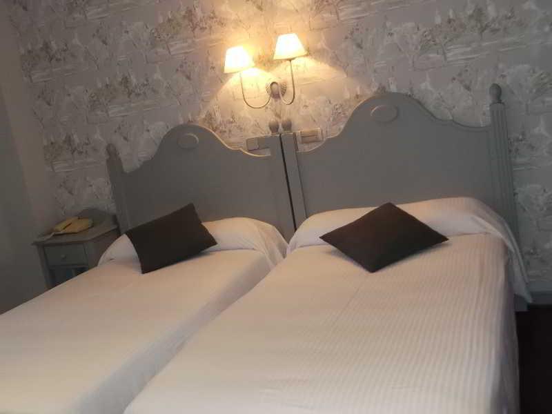 Hotel Comillas Εξωτερικό φωτογραφία