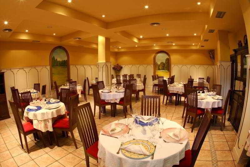 Hotel Comillas Εξωτερικό φωτογραφία