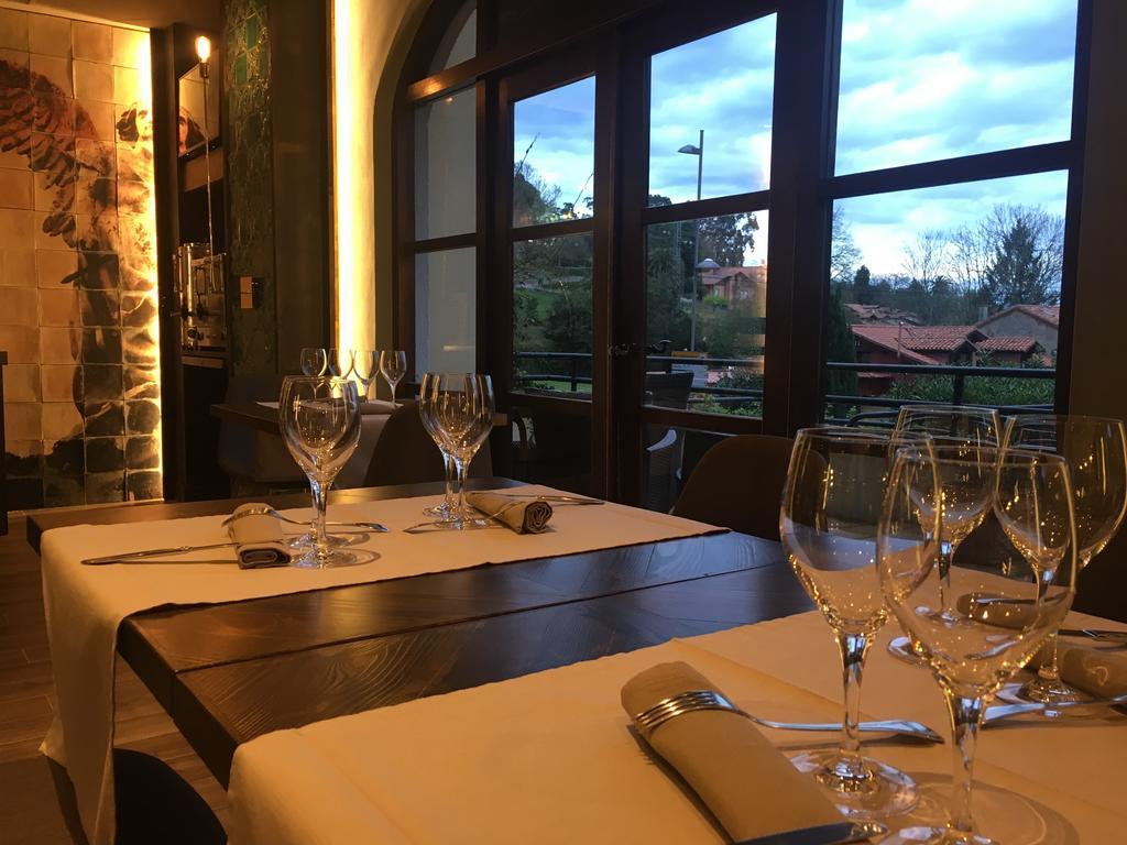 Hotel Comillas Εξωτερικό φωτογραφία