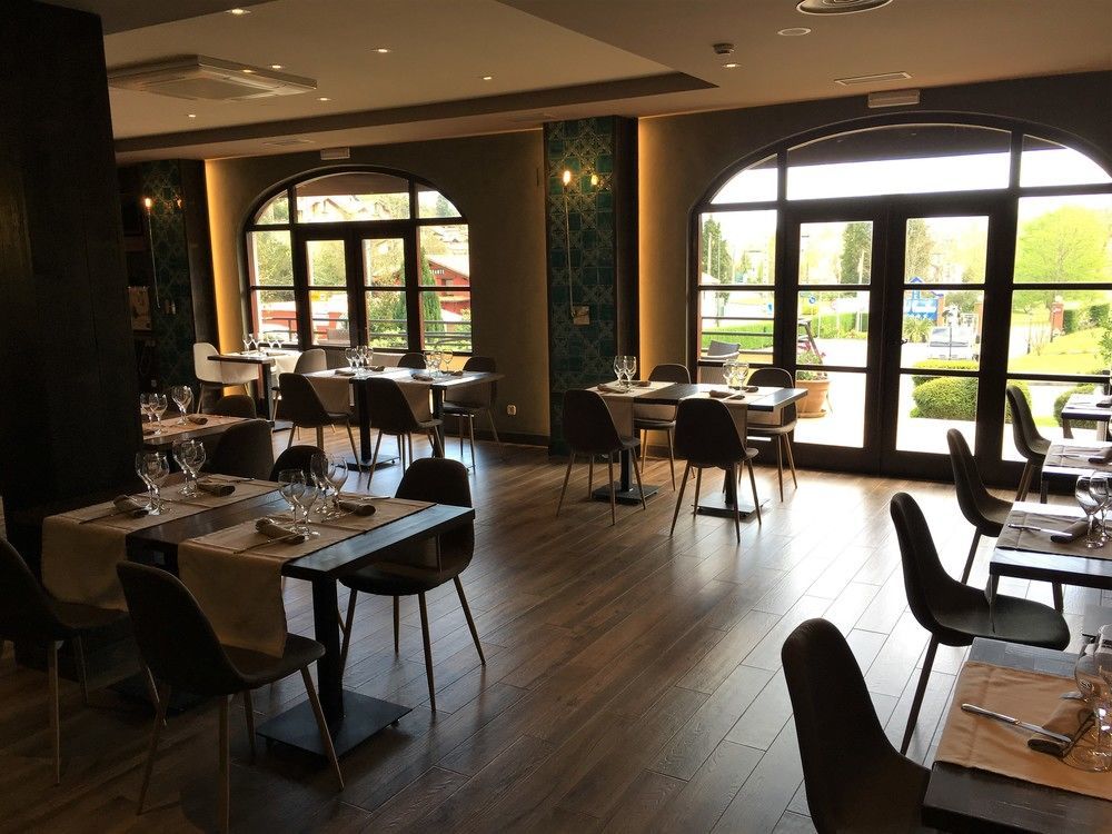 Hotel Comillas Εξωτερικό φωτογραφία